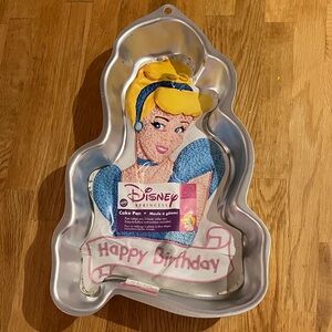 Disney Cinderella Cake Pan